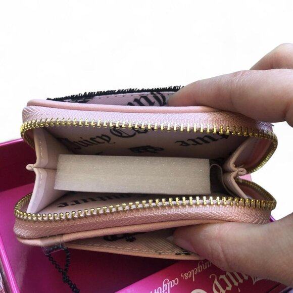Juicy Couture Lovers Club Zip Wallet - Picture 4 of 5